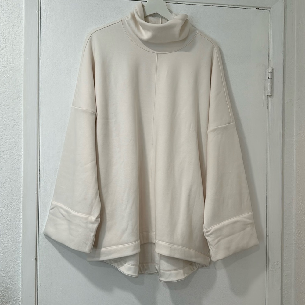 Athleta Cozy Karma Sweatshirt